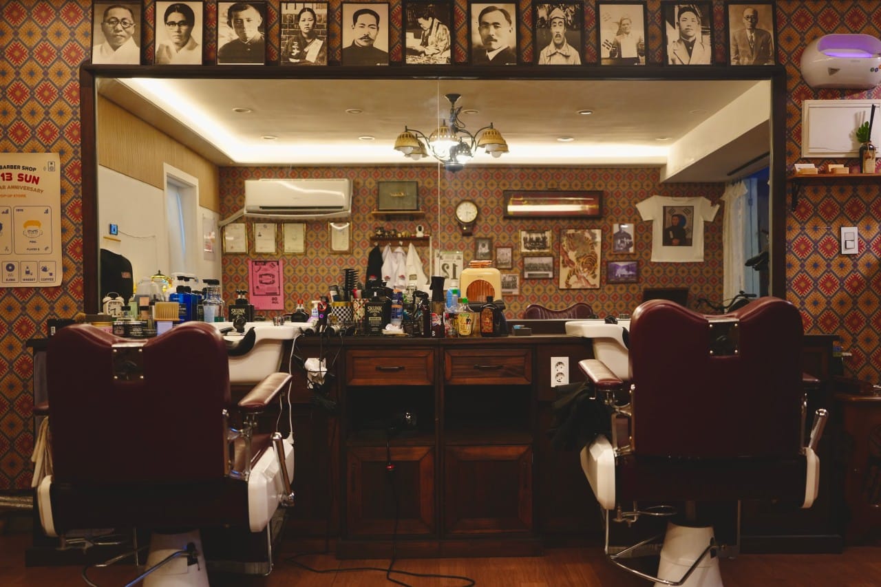 Vintage-style barber chairs and workstation at 1919 Barbershop in Gwangju, Gyeonggi, a classic Korean barber offering English-friendly grooming for expats and tourists